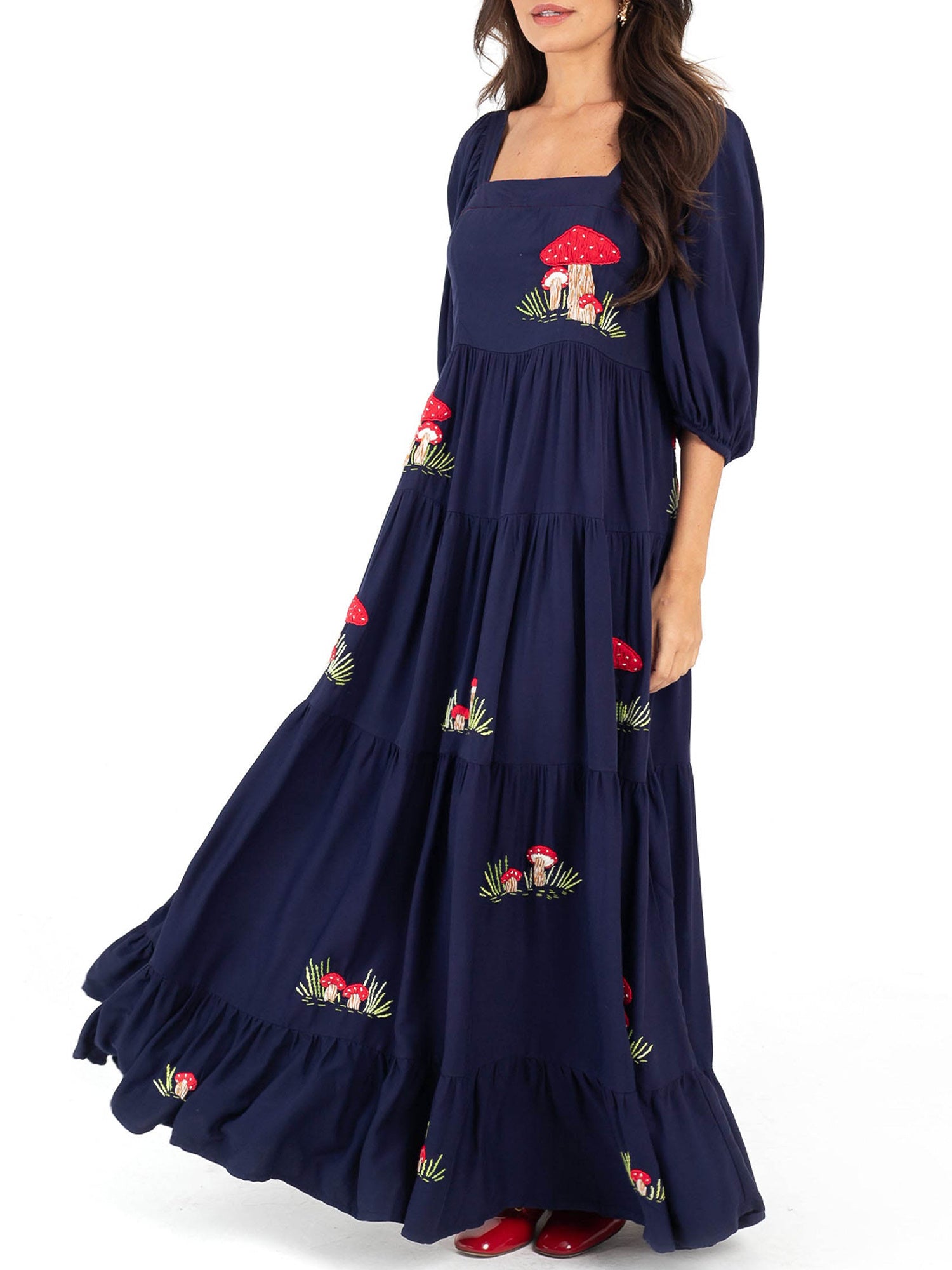 Women Long Dress Embroidery Smocked Square Neck Elbow-Length Sleeve Backless Flowy Dresses