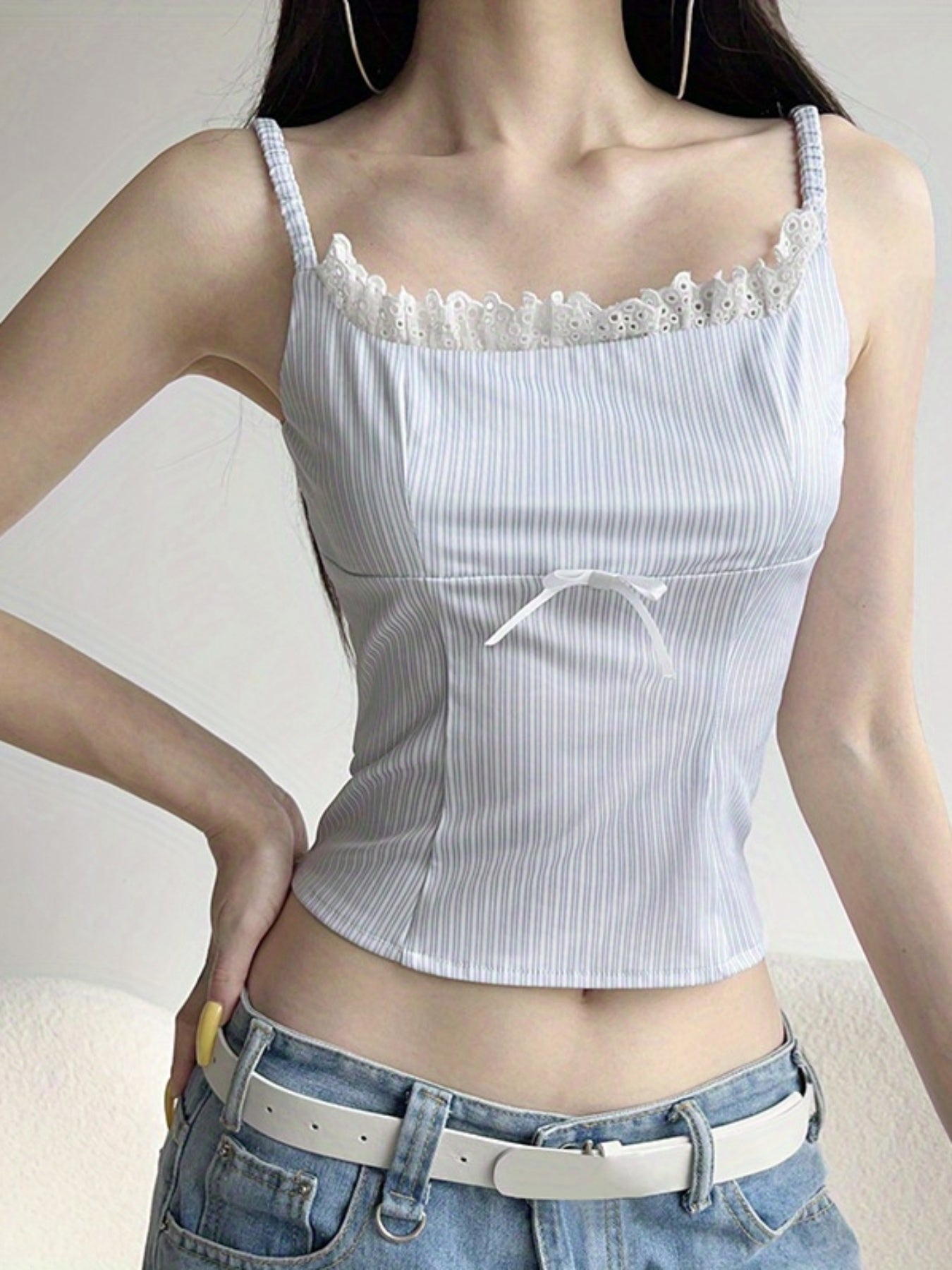 Women's Sleeveless Camisole Tank Top with Lace Trim & Bowknot Front - 100% Polyester Lightweight 222gsm, Machine Washable Casual Streetwear for Spring Summer Fall, Everyday Camisole | Casual Chic | Glossy Texture, Lace Tank Top