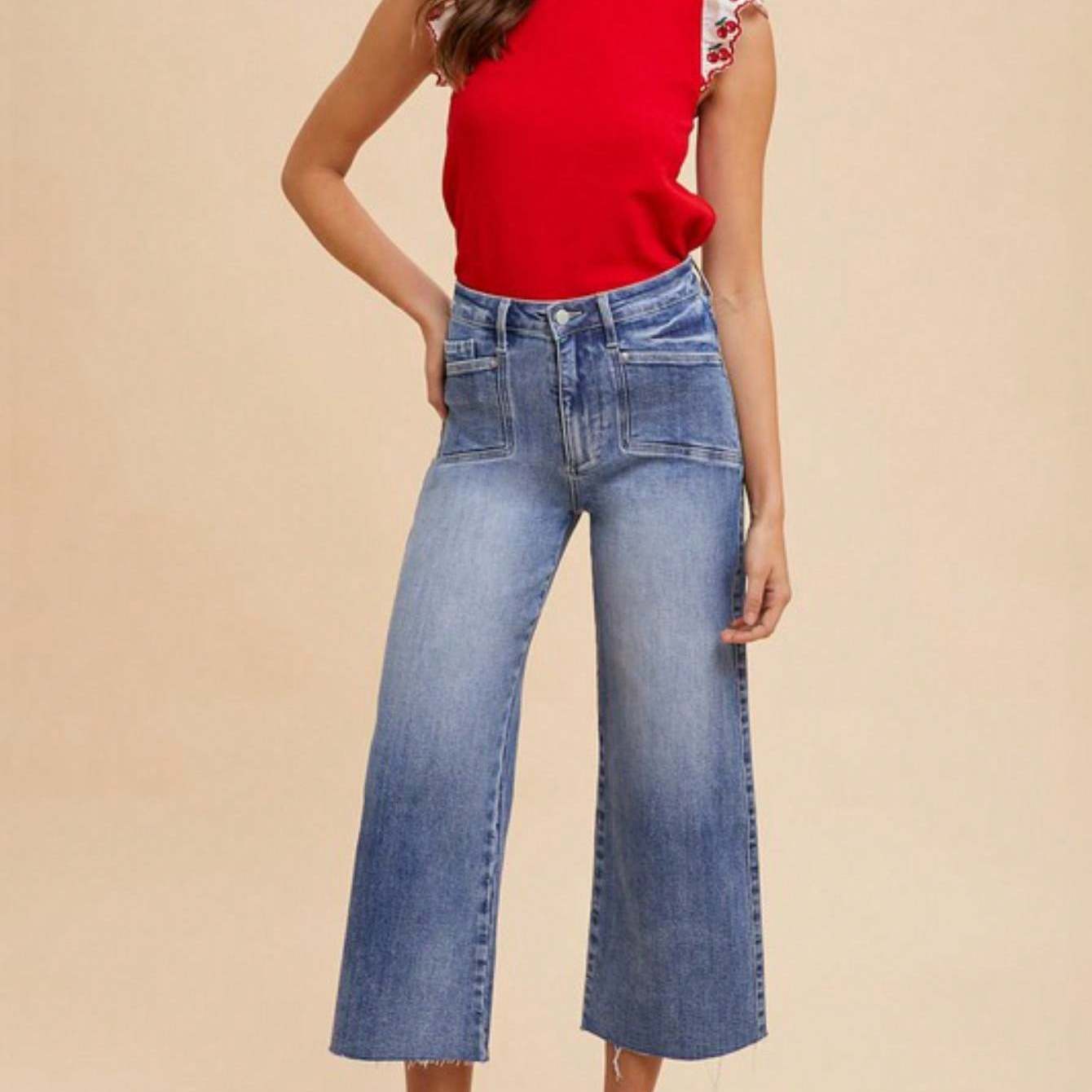 Womens Casual Wide Leg Chic Vintage Wash Raw Hem Cropped Jeans High Waisted Denim Pants Classic Straight Cut Light Blue Distressed Summer Street Style Daily Wear Relaxed Fit Ankle Length