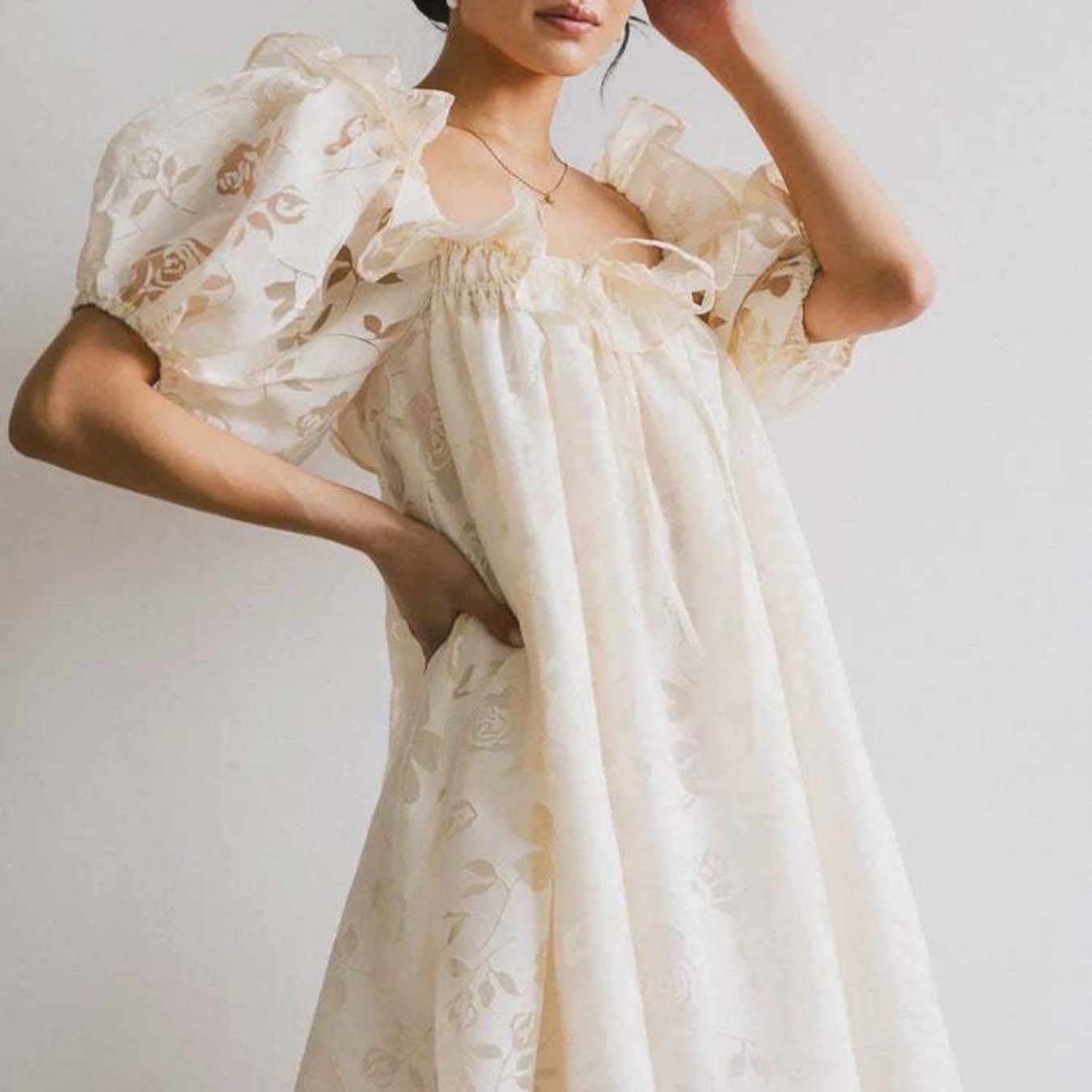 Women's French Style Square Neck Lace Dress with Puff Sleeves - A-Line Lightweight Summer Dress, Breathable Floral Lace Fabric, Machine Washable for Casual & Formal Occasions, Everyday Elegant Wear, Elegant Craftsmanship