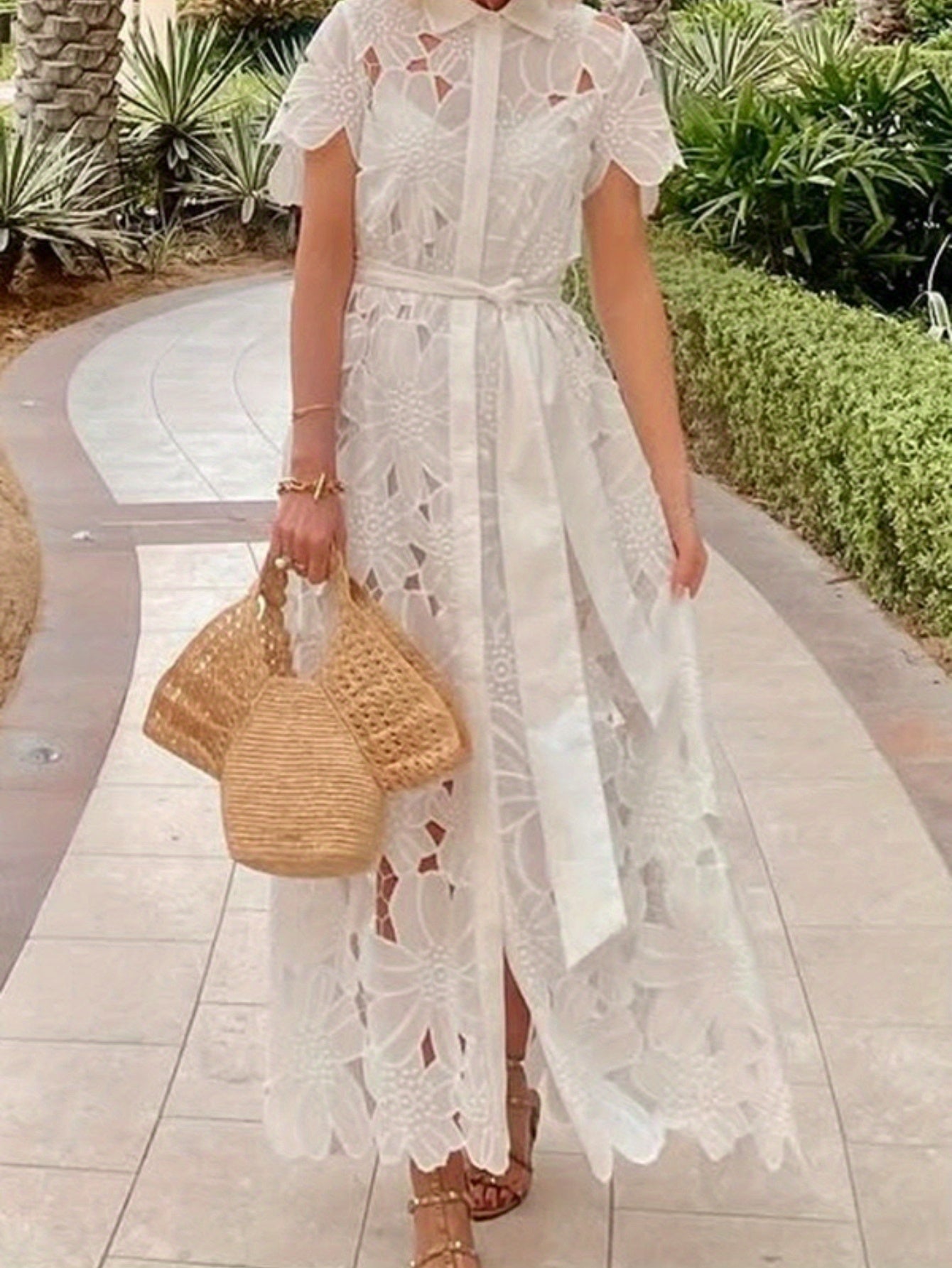 Women'S Elegant Lace Cardigan Dress - Chic Single-Breasted, Long Sleeve, Flared Hem, Solid Color, Perfect for Spring\u002FSummer\u002FFall, Casual to Formal Wear, Casual Dressing | Chic Dress | Lace Detailing, Lace Dress