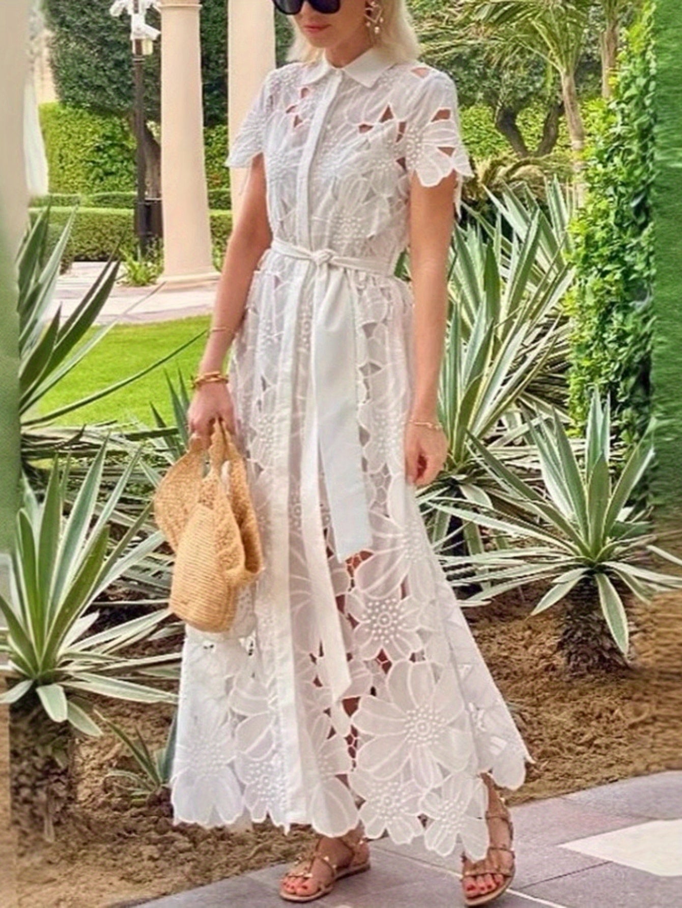 Women'S Elegant Lace Cardigan Dress - Chic Single-Breasted, Long Sleeve, Flared Hem, Solid Color, Perfect for Spring\u002FSummer\u002FFall, Casual to Formal Wear, Casual Dressing | Chic Dress | Lace Detailing, Lace Dress