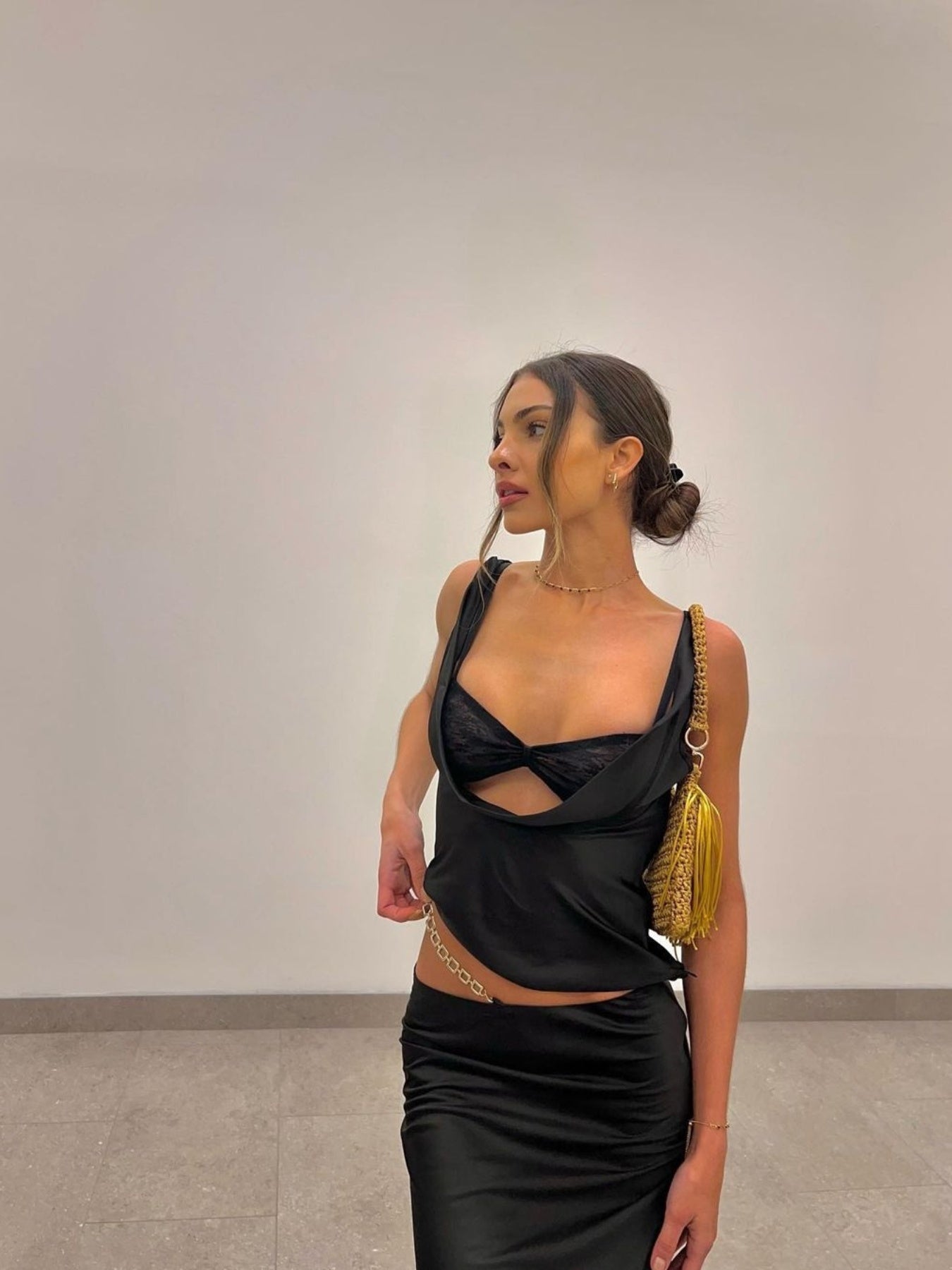 Women'S Summer Tank Tops Solid Color Sleeveless Low Cut Elegant Slim Fit Vest Streetwear